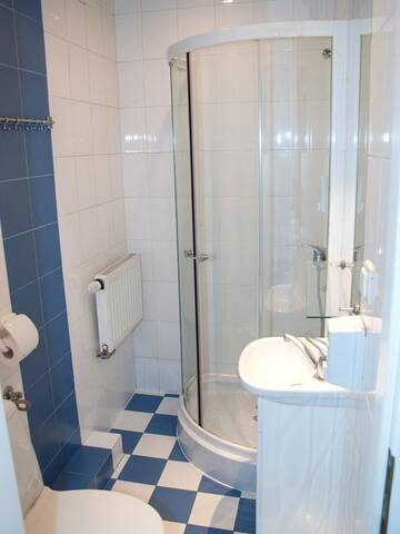 Фото номера Двухместный номер с 2 отдельными кроватями Отель Hotel Żagiel г. Niewiesze 5